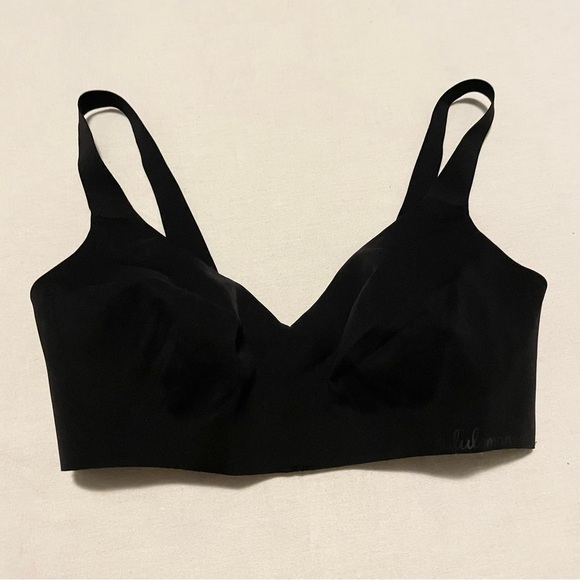 Lululemon Like Nothing Bra Size 32D - Picture 16 of 16